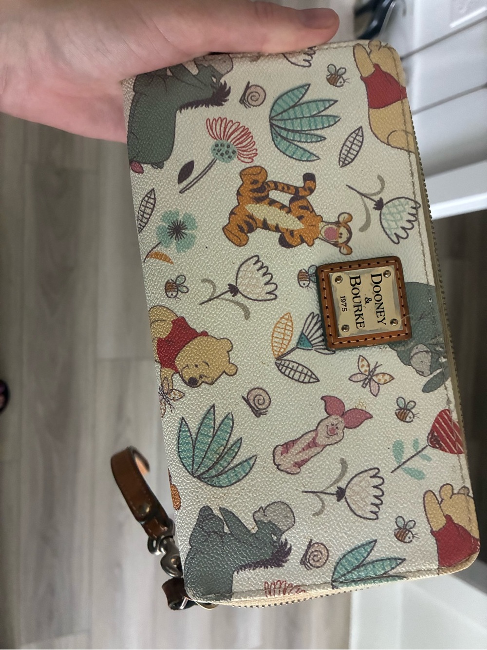 Dooney & Bourke Cream Winnie the Pooh Patterned Zip Wristlet